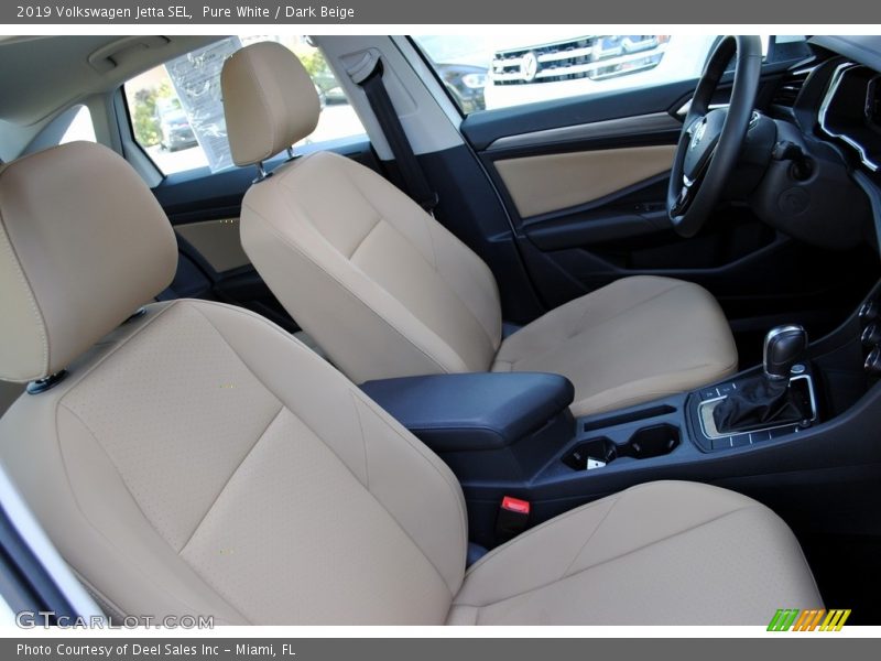 Pure White / Dark Beige 2019 Volkswagen Jetta SEL