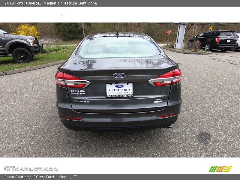 Magnetic / Medium Light Stone 2019 Ford Fusion SE