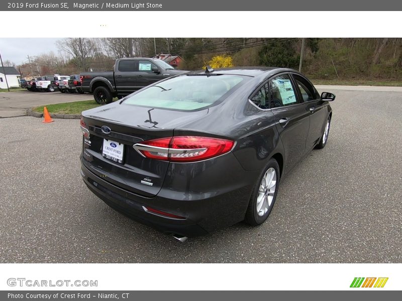 Magnetic / Medium Light Stone 2019 Ford Fusion SE