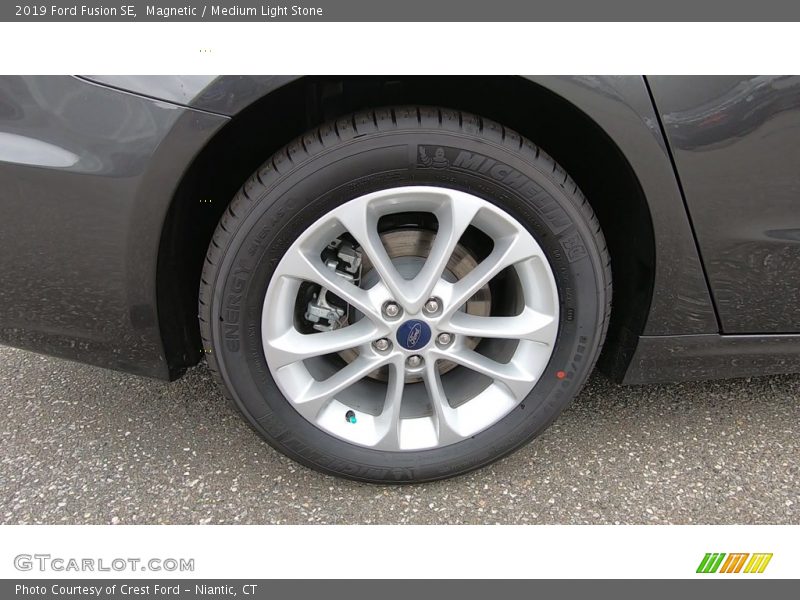 Magnetic / Medium Light Stone 2019 Ford Fusion SE