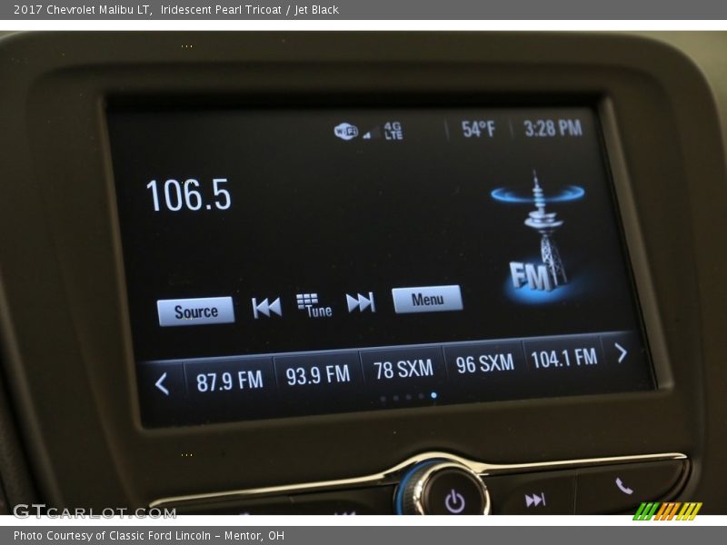 Iridescent Pearl Tricoat / Jet Black 2017 Chevrolet Malibu LT