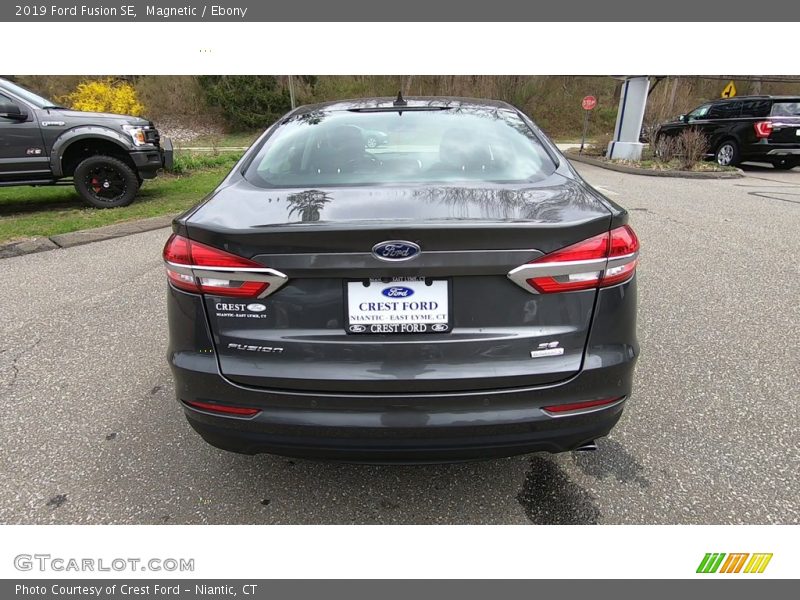 Magnetic / Ebony 2019 Ford Fusion SE