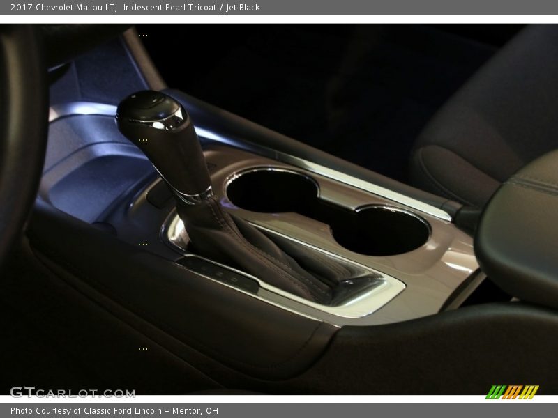 Iridescent Pearl Tricoat / Jet Black 2017 Chevrolet Malibu LT