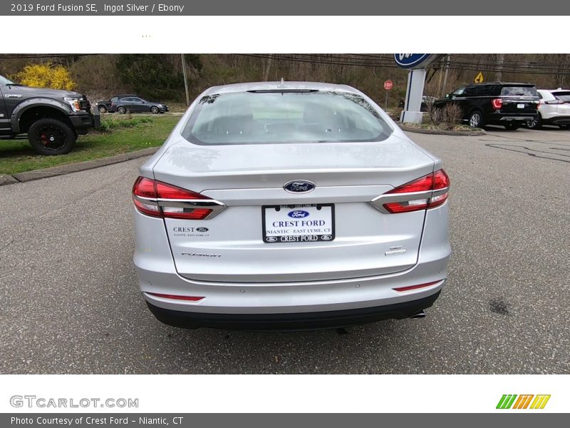 Ingot Silver / Ebony 2019 Ford Fusion SE