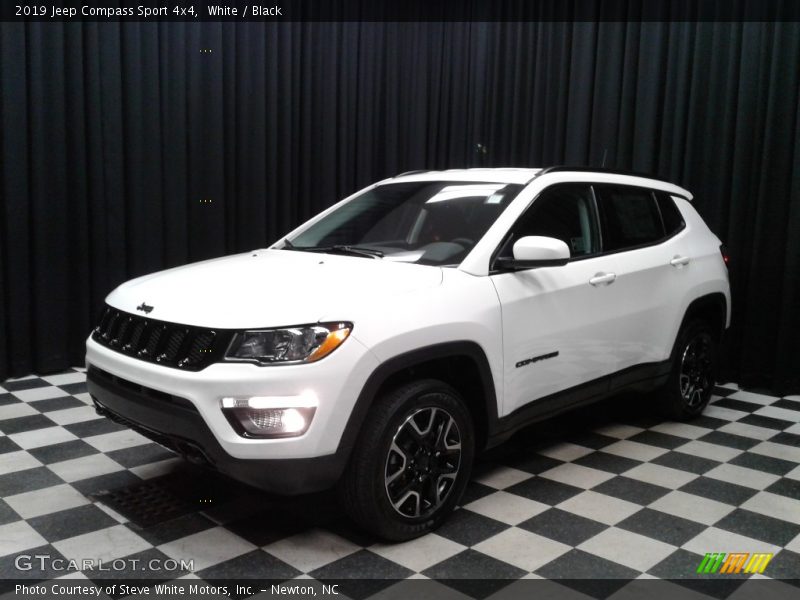 White / Black 2019 Jeep Compass Sport 4x4