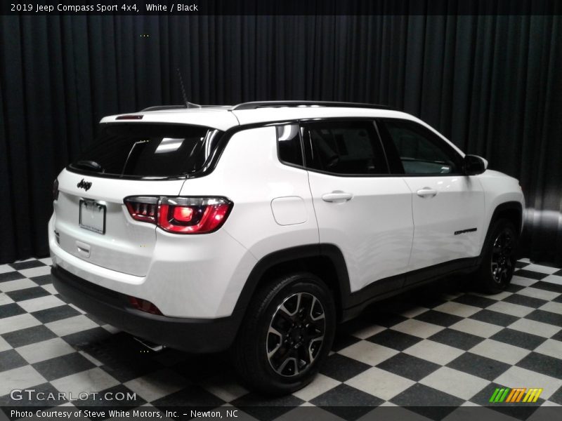 White / Black 2019 Jeep Compass Sport 4x4