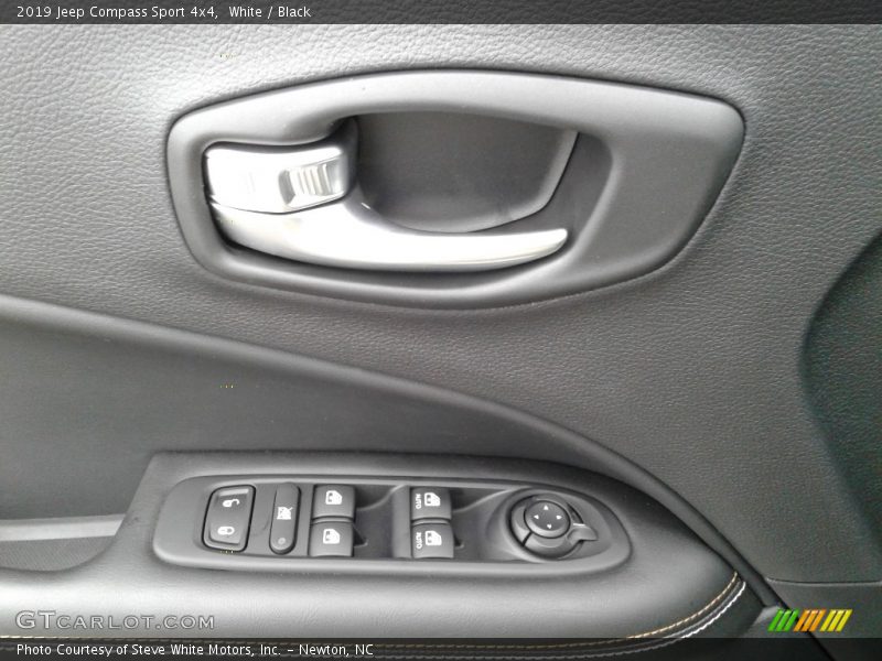 White / Black 2019 Jeep Compass Sport 4x4