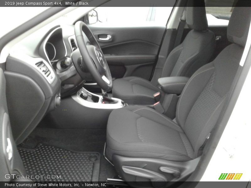 White / Black 2019 Jeep Compass Sport 4x4
