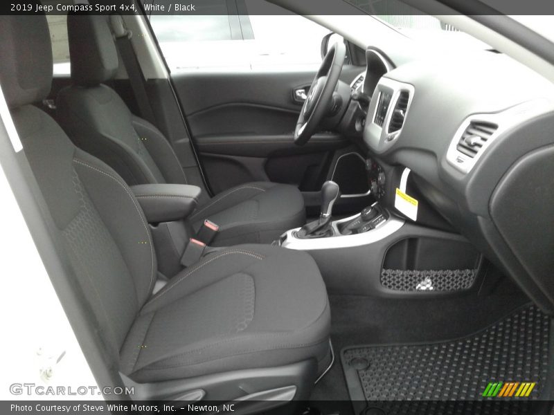White / Black 2019 Jeep Compass Sport 4x4