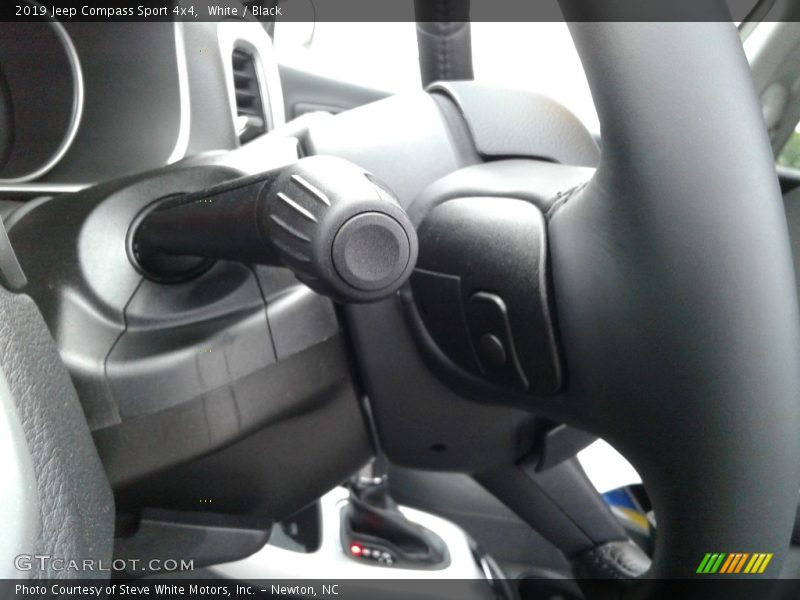 White / Black 2019 Jeep Compass Sport 4x4