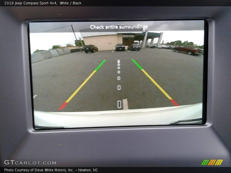 White / Black 2019 Jeep Compass Sport 4x4