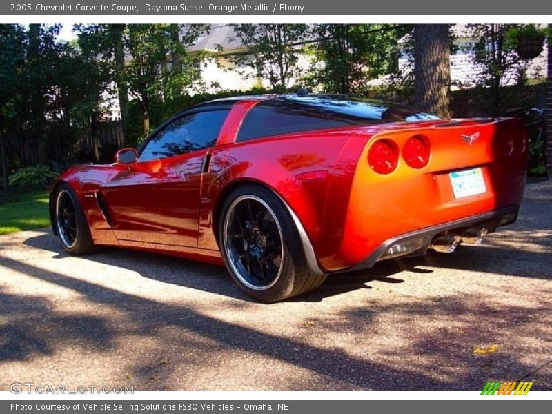 Daytona Sunset Orange Metallic / Ebony 2005 Chevrolet Corvette Coupe