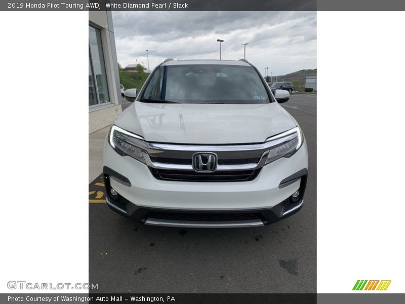 White Diamond Pearl / Black 2019 Honda Pilot Touring AWD