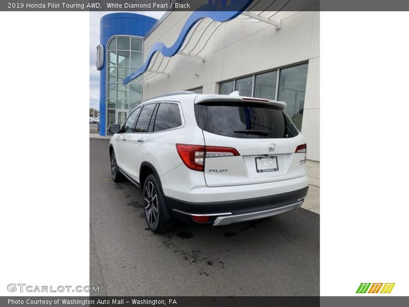 White Diamond Pearl / Black 2019 Honda Pilot Touring AWD