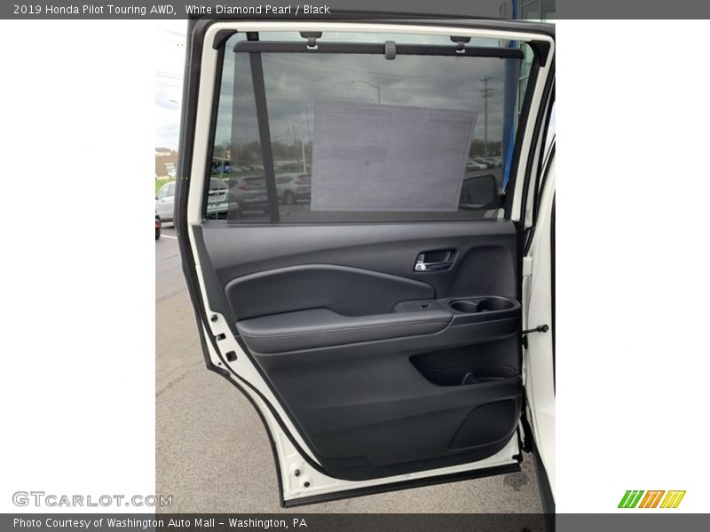 White Diamond Pearl / Black 2019 Honda Pilot Touring AWD