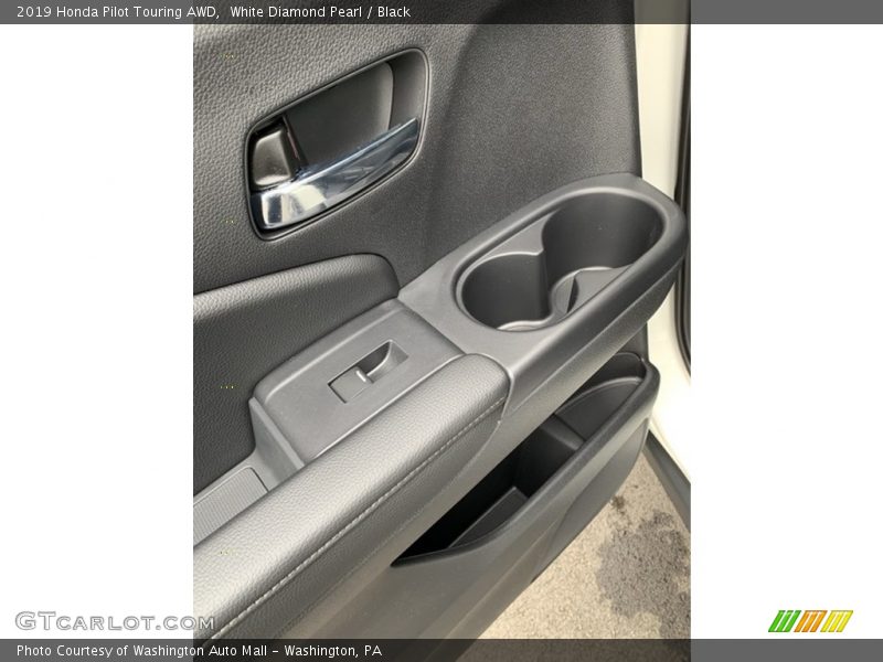 White Diamond Pearl / Black 2019 Honda Pilot Touring AWD