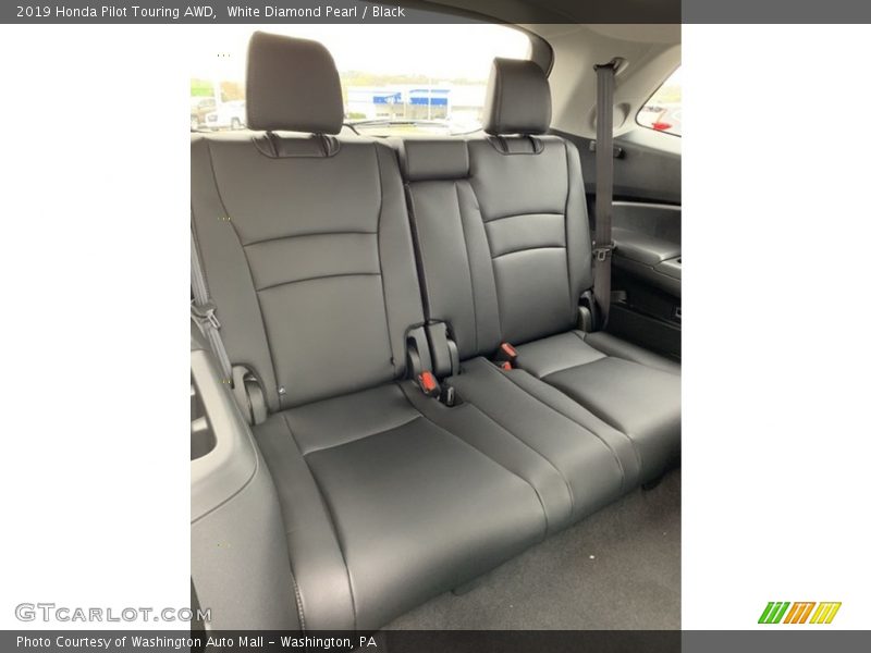 White Diamond Pearl / Black 2019 Honda Pilot Touring AWD