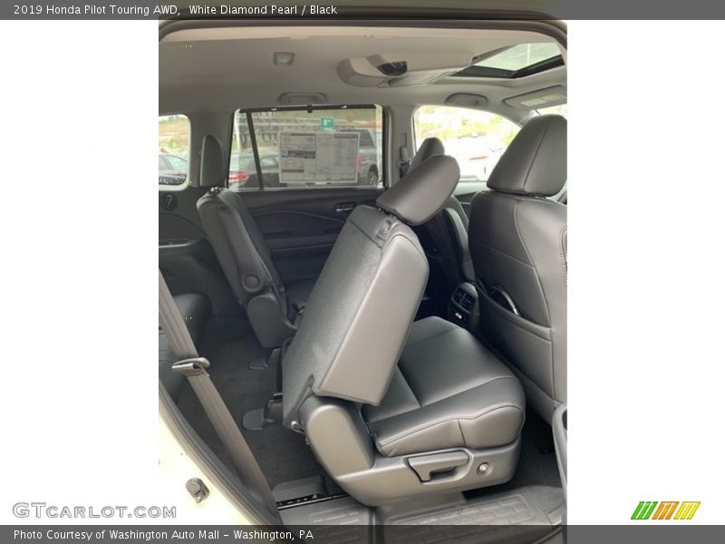 White Diamond Pearl / Black 2019 Honda Pilot Touring AWD