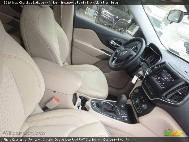 Light Brownstone Pearl / Black/Light Frost Beige 2019 Jeep Cherokee Latitude 4x4