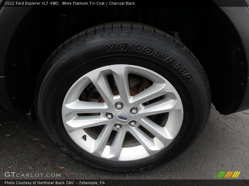 White Platinum Tri-Coat / Charcoal Black 2012 Ford Explorer XLT 4WD