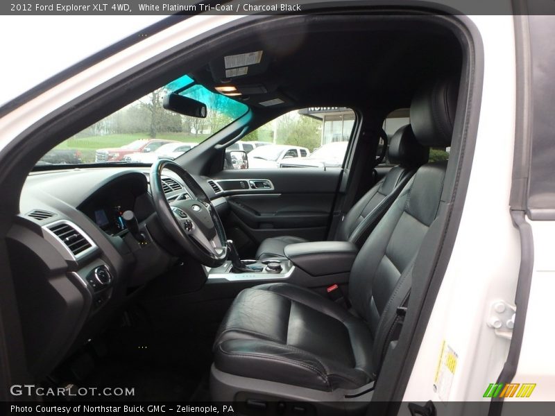 White Platinum Tri-Coat / Charcoal Black 2012 Ford Explorer XLT 4WD