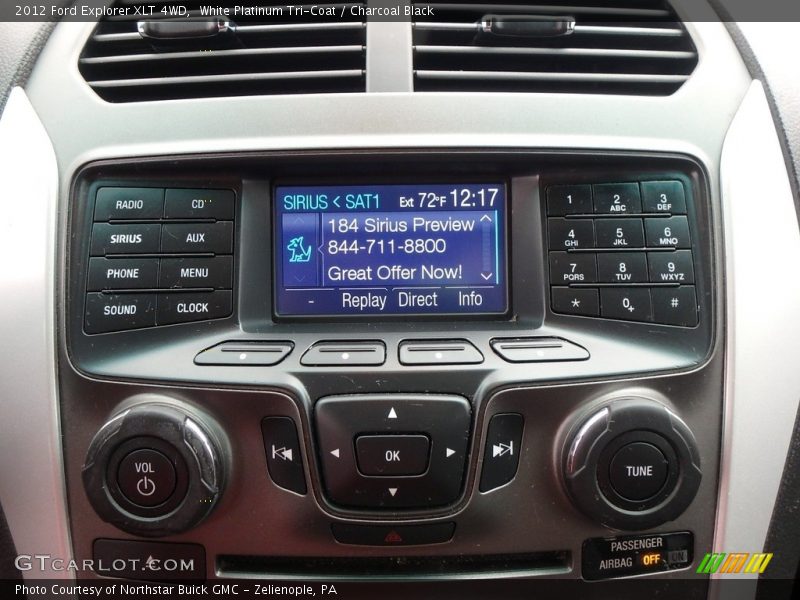 White Platinum Tri-Coat / Charcoal Black 2012 Ford Explorer XLT 4WD