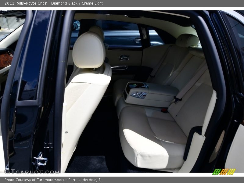 Diamond Black / Creme Light 2011 Rolls-Royce Ghost