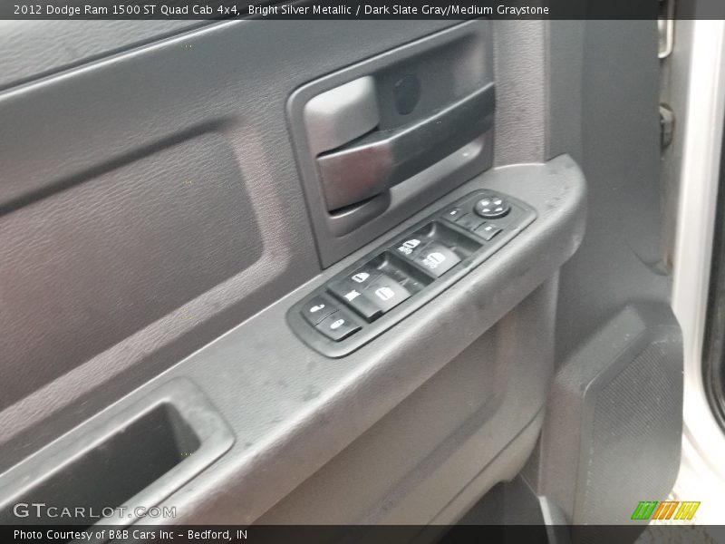 Bright Silver Metallic / Dark Slate Gray/Medium Graystone 2012 Dodge Ram 1500 ST Quad Cab 4x4