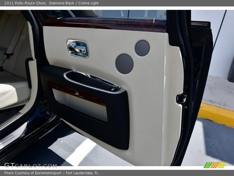 Diamond Black / Creme Light 2011 Rolls-Royce Ghost