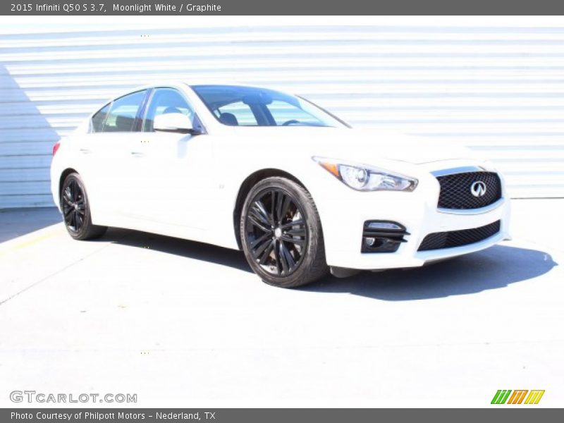 Moonlight White / Graphite 2015 Infiniti Q50 S 3.7