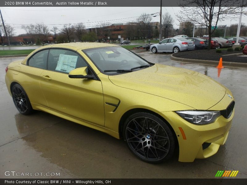 Front 3/4 View of 2020 M4 Convertible