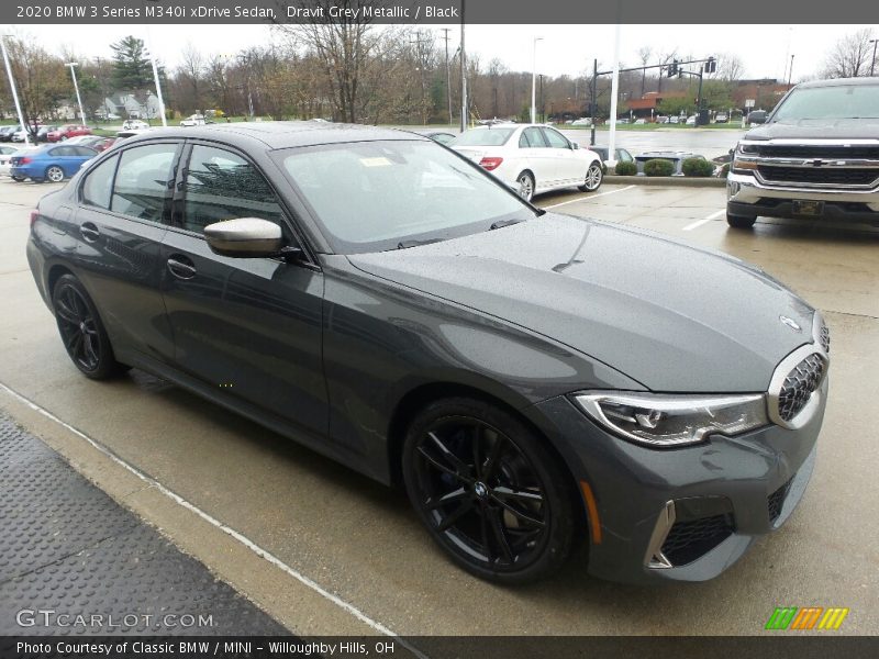 Front 3/4 View of 2020 3 Series M340i xDrive Sedan