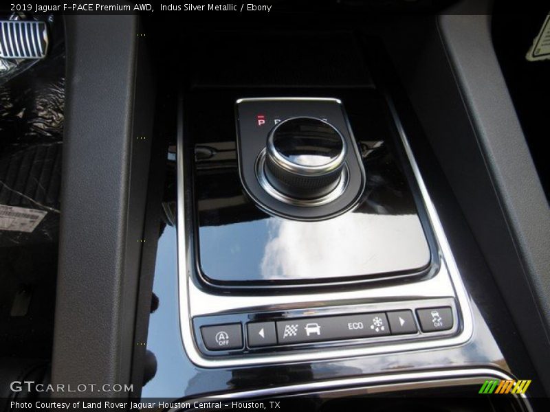 Indus Silver Metallic / Ebony 2019 Jaguar F-PACE Premium AWD