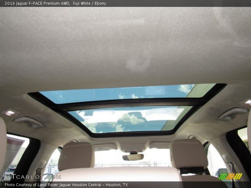 Fuji White / Ebony 2019 Jaguar F-PACE Premium AWD