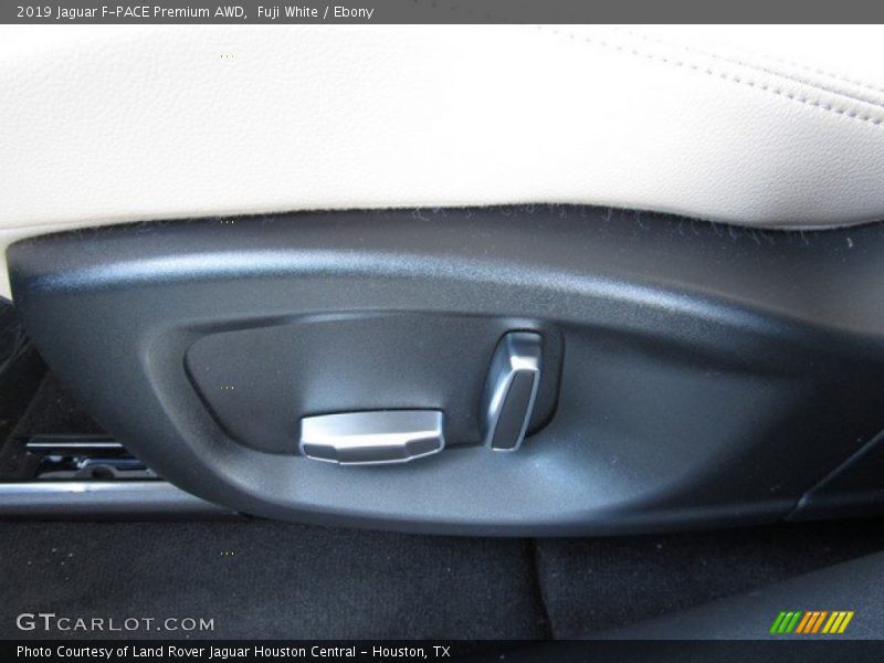 Fuji White / Ebony 2019 Jaguar F-PACE Premium AWD