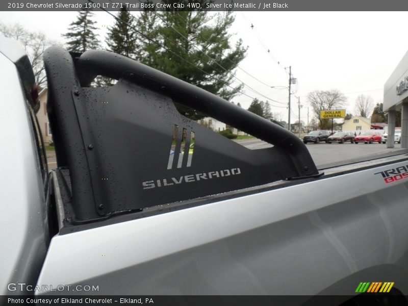 Silver Ice Metallic / Jet Black 2019 Chevrolet Silverado 1500 LT Z71 Trail Boss Crew Cab 4WD