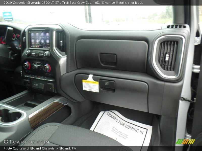 Silver Ice Metallic / Jet Black 2019 Chevrolet Silverado 1500 LT Z71 Trail Boss Crew Cab 4WD