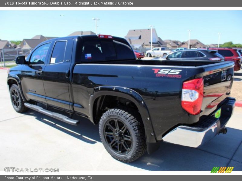 Midnight Black Metallic / Graphite 2019 Toyota Tundra SR5 Double Cab