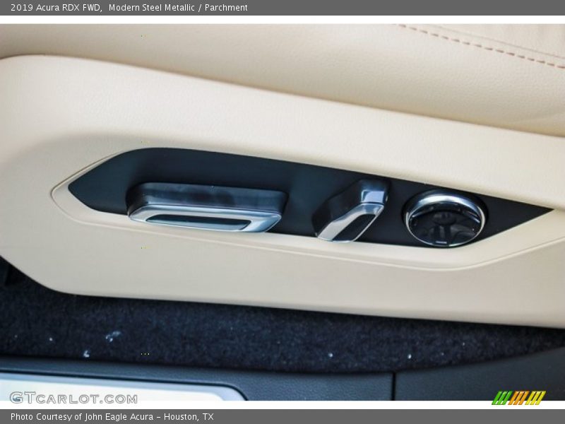 Modern Steel Metallic / Parchment 2019 Acura RDX FWD