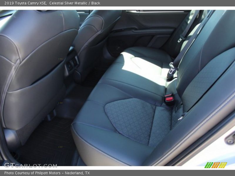 Celestial Silver Metallic / Black 2019 Toyota Camry XSE