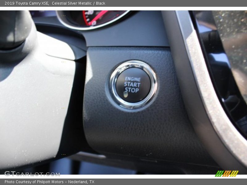 Celestial Silver Metallic / Black 2019 Toyota Camry XSE