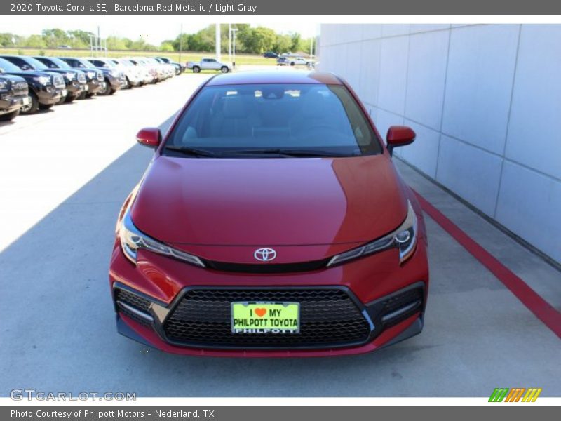 Barcelona Red Metallic / Light Gray 2020 Toyota Corolla SE