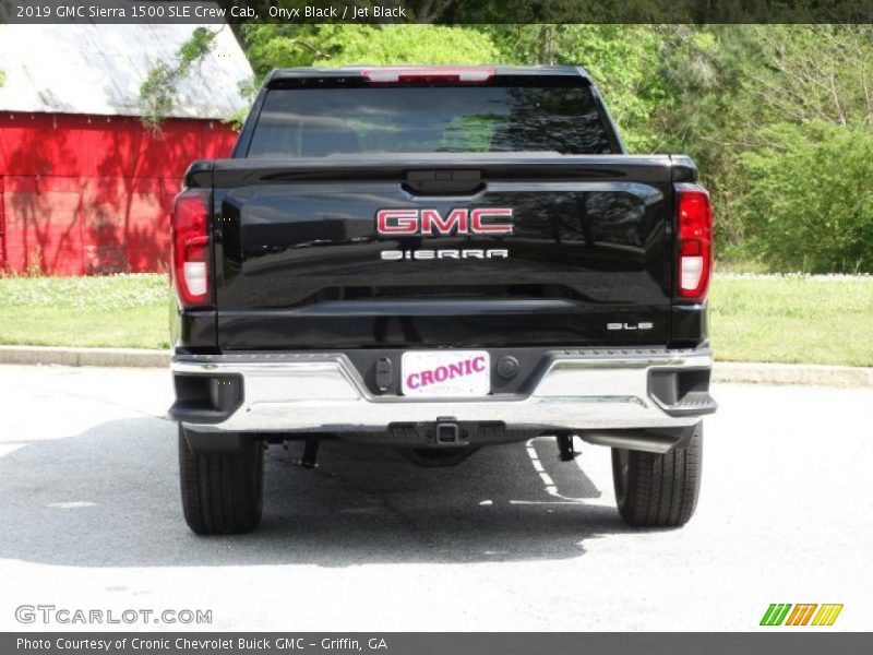 Onyx Black / Jet Black 2019 GMC Sierra 1500 SLE Crew Cab