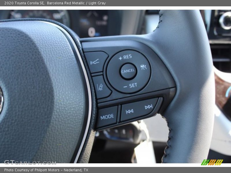 Barcelona Red Metallic / Light Gray 2020 Toyota Corolla SE