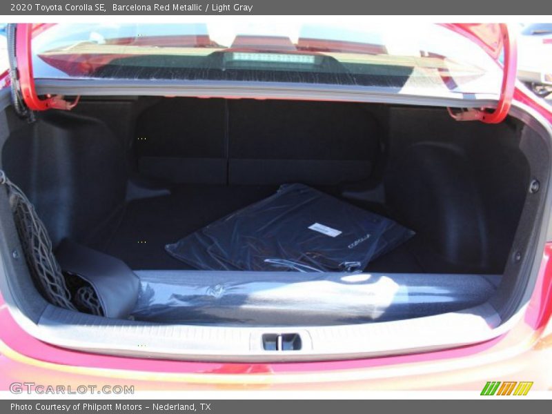 Barcelona Red Metallic / Light Gray 2020 Toyota Corolla SE
