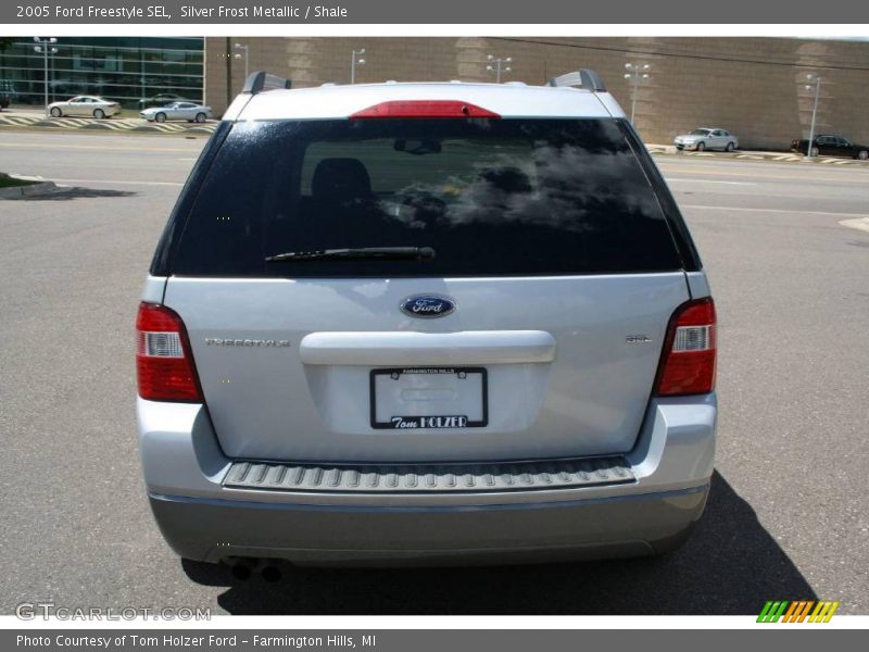 Silver Frost Metallic / Shale 2005 Ford Freestyle SEL
