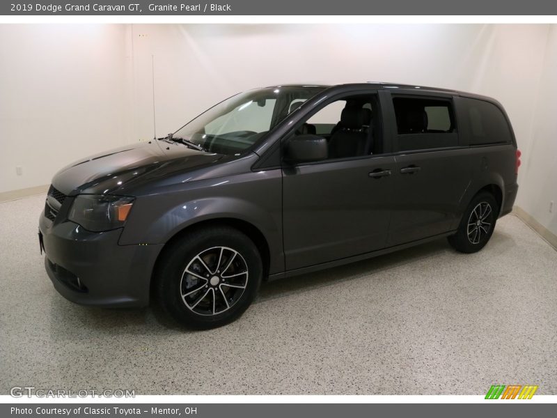 Granite Pearl / Black 2019 Dodge Grand Caravan GT