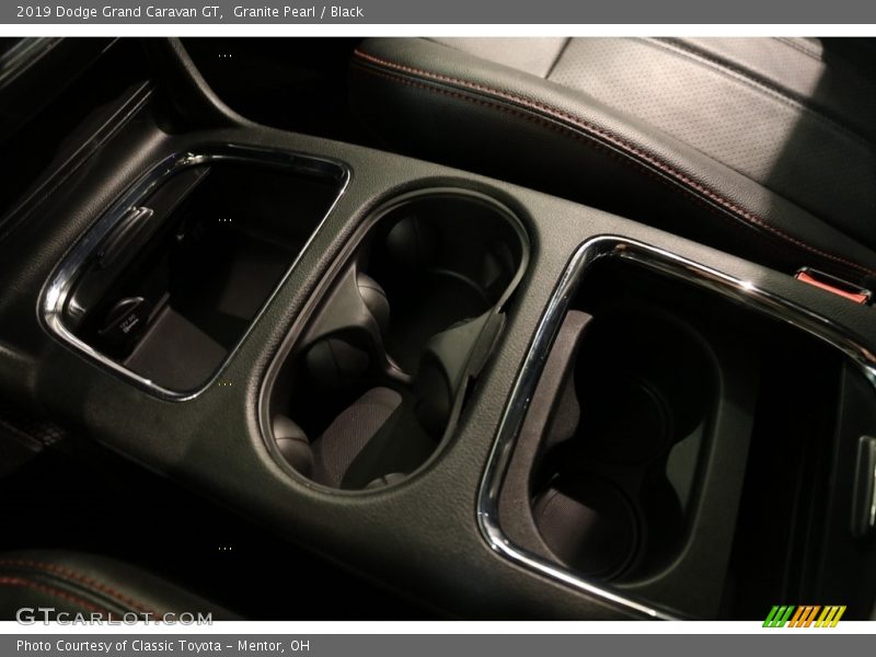 Granite Pearl / Black 2019 Dodge Grand Caravan GT