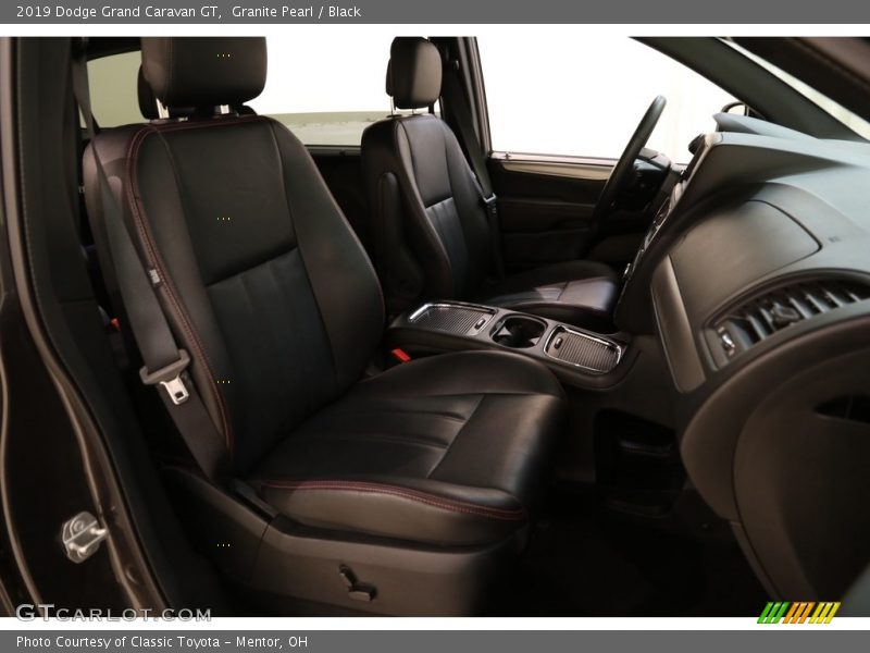 Granite Pearl / Black 2019 Dodge Grand Caravan GT