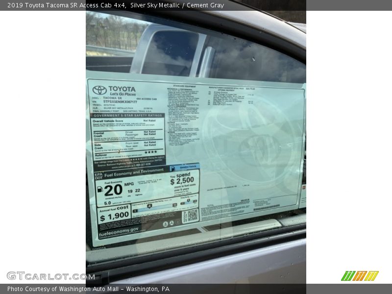 Silver Sky Metallic / Cement Gray 2019 Toyota Tacoma SR Access Cab 4x4